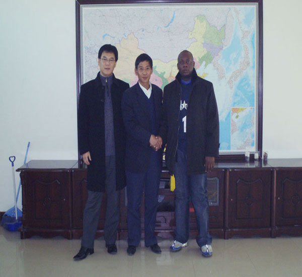 南非友人在我廠(chǎng) 南非友人在我廠(chǎng)